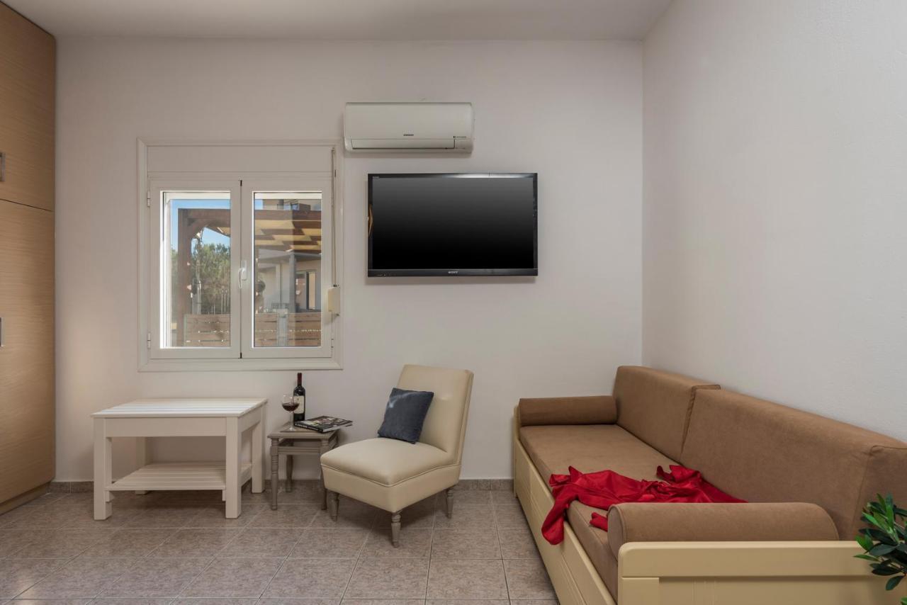 Wave Rooms Maleme Exterior foto